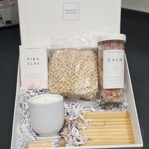 Pink Clay & Calm Bath Set, Soap, Soaking Salt, Candle..
